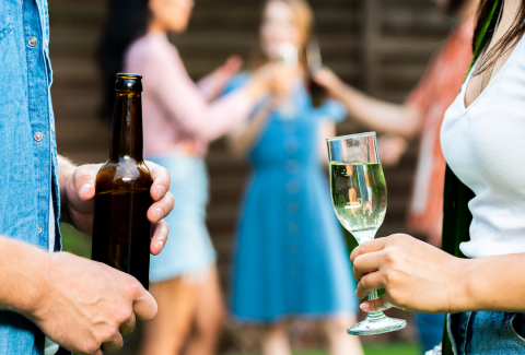 ADOLESCENTES Y ALCOHOL